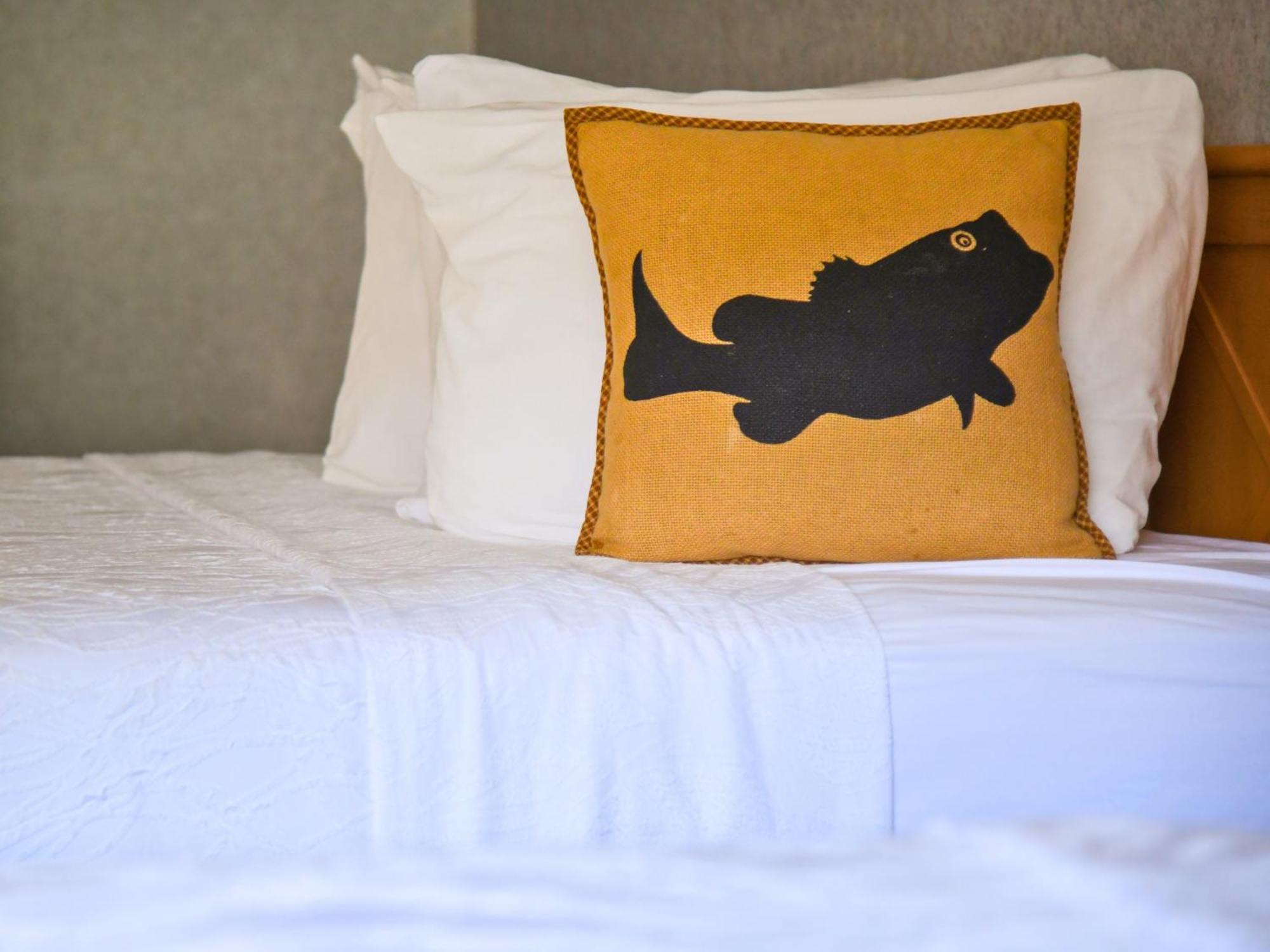Potawatomi Inn & Cabins Angola Ngoại thất bức ảnh